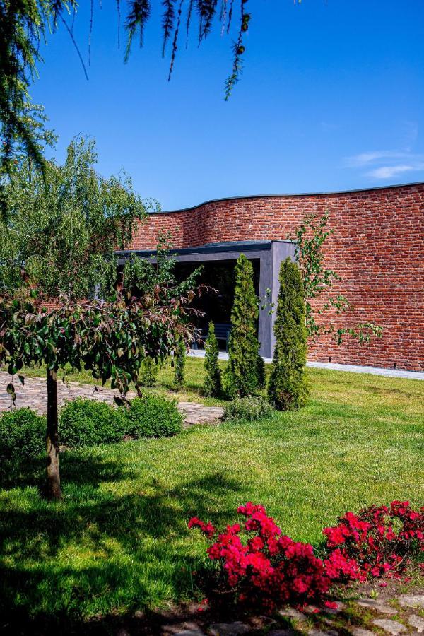 Ranczo Daniela Hostel Pobiedziska Exterior photo